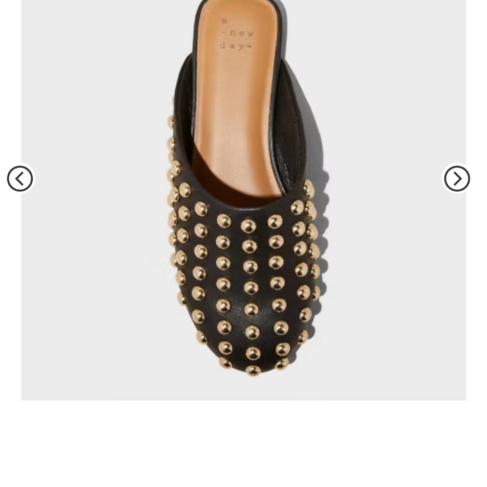 NEW in BOX Women's Channing Studded Slip On Mule Flats with Memory Foam Insole